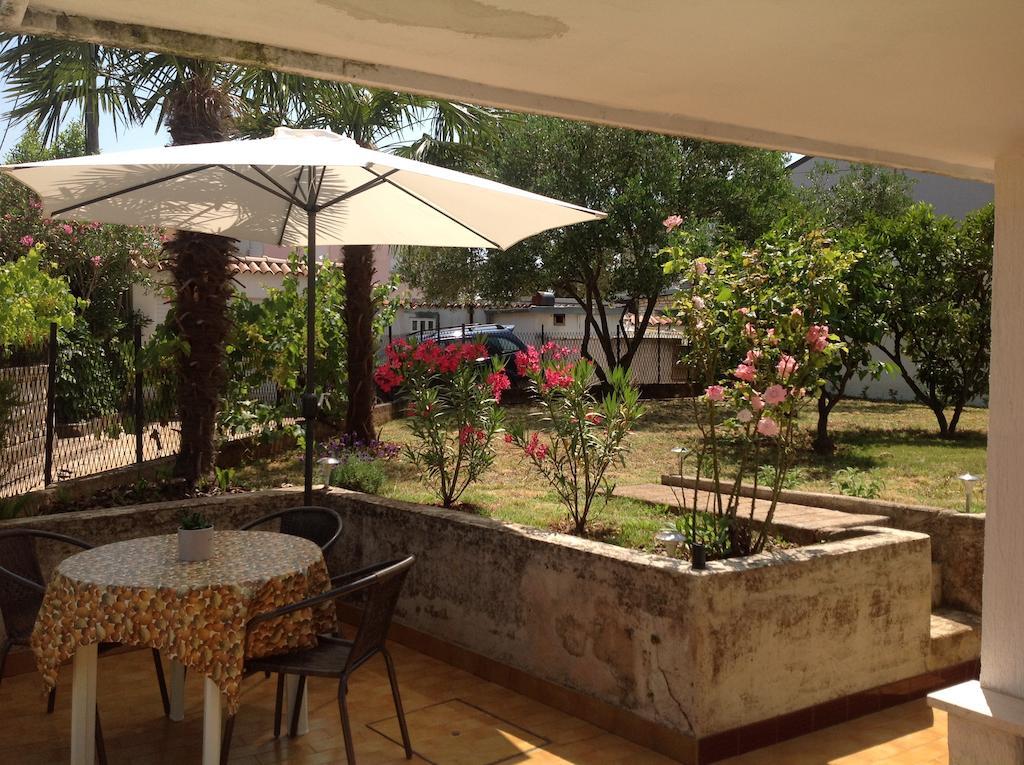 Apartments Boglic أوماغ الغرفة الصورة