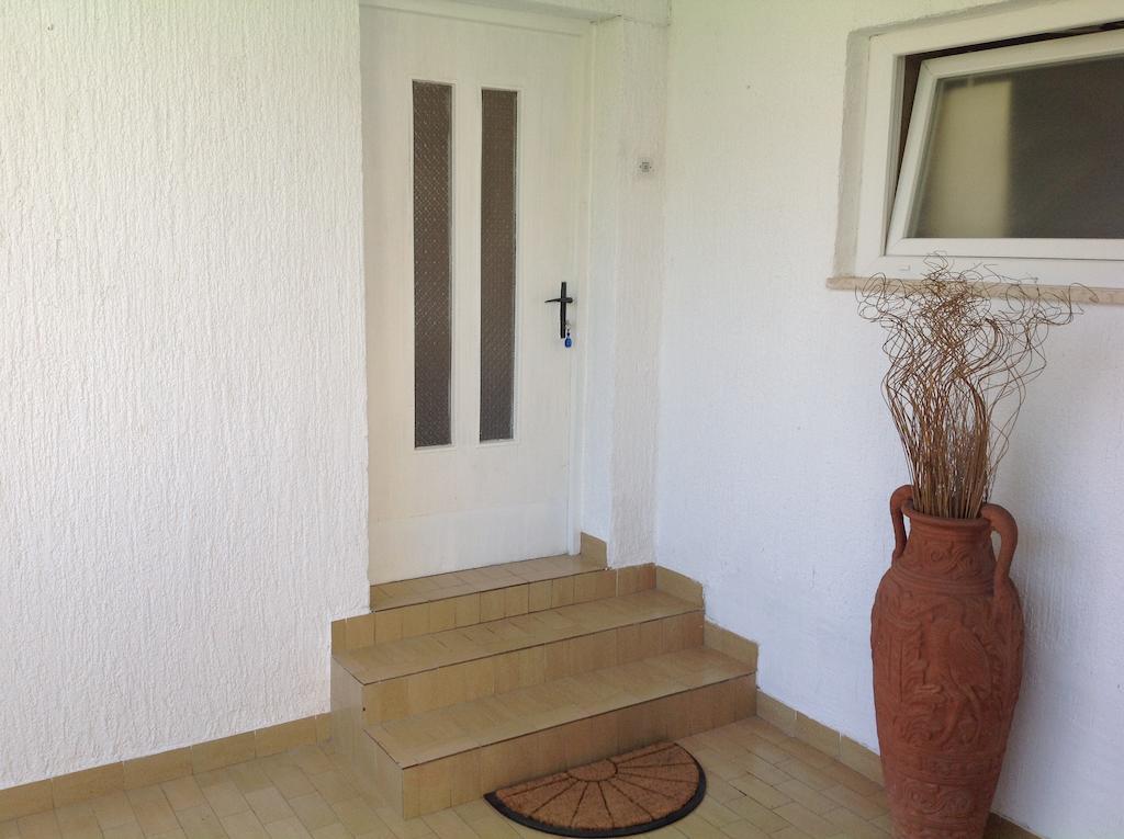 Apartments Boglic أوماغ الغرفة الصورة